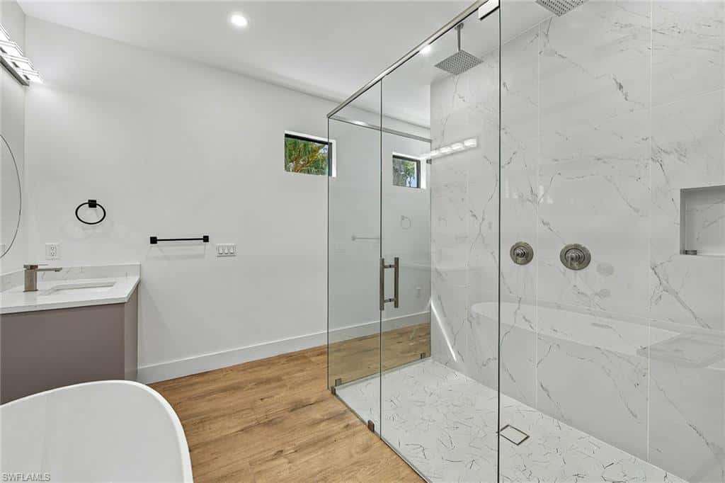 3308 Canal St, Naples, photo 16