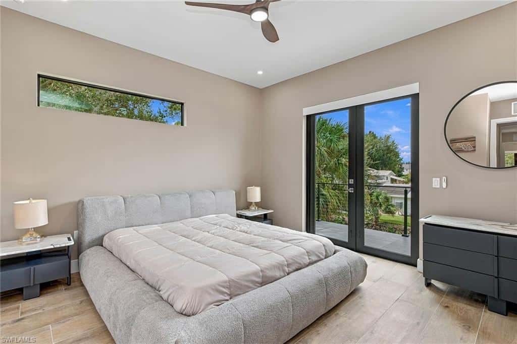 3308 Canal St, Naples, photo 28