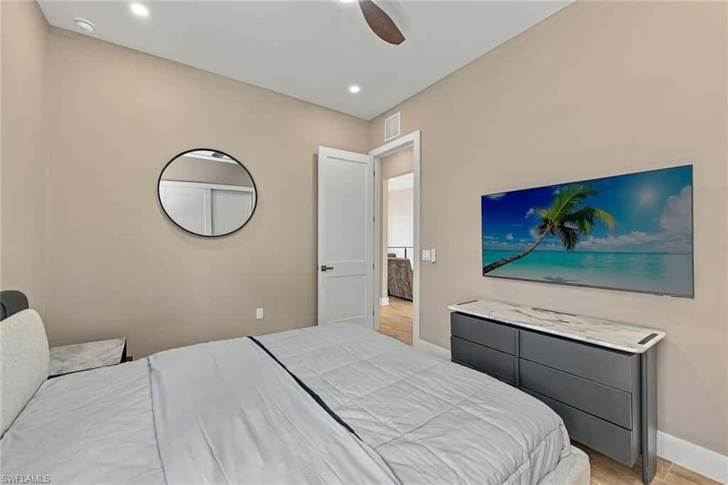 3308 Canal St, Naples, photo 20
