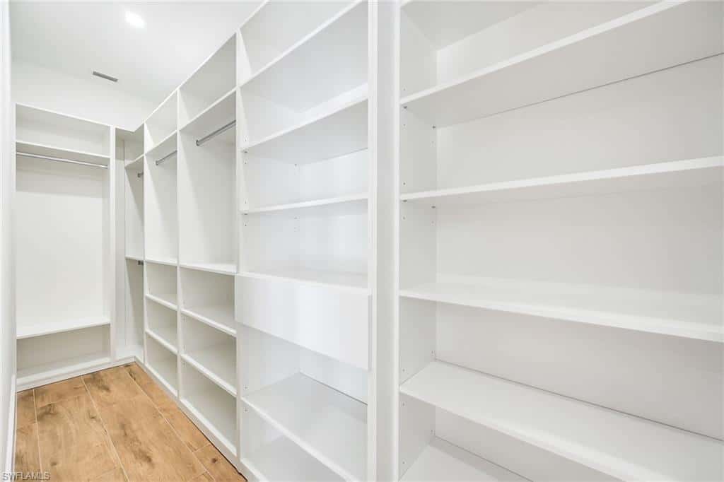 3308 Canal St, Naples, photo 24
