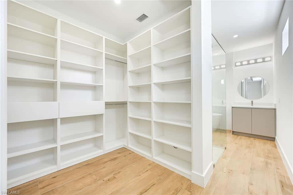 3308 Canal St, Naples, photo 18