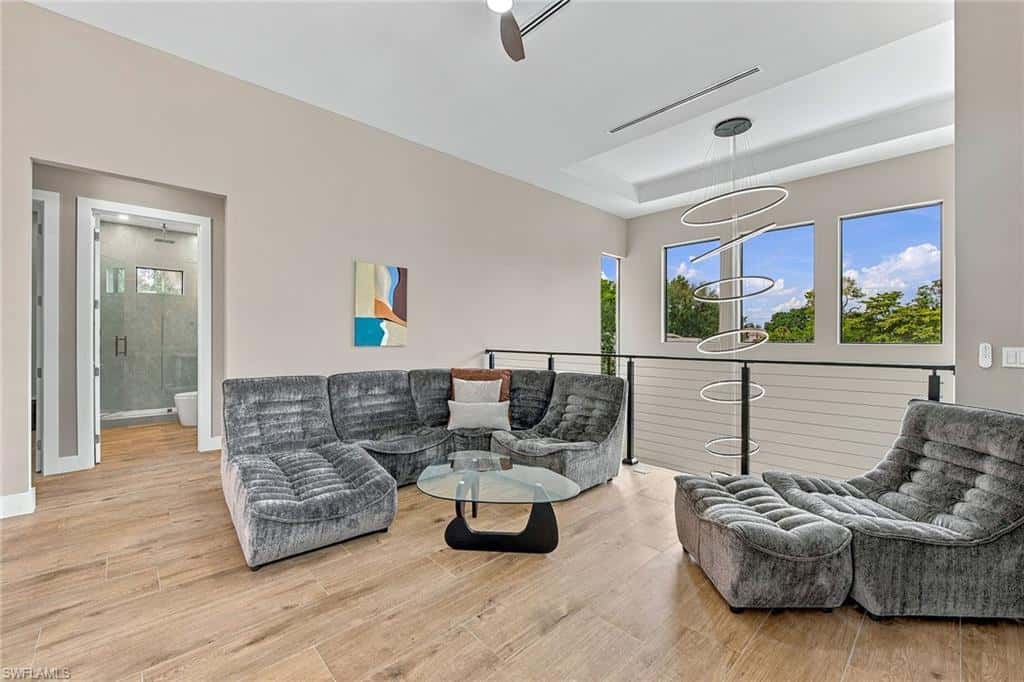 3308 Canal St, Naples, photo 21