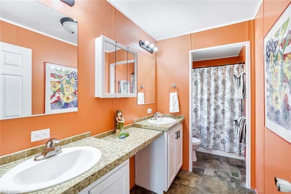 610 Sunset Dr, Goodland, photo 6
