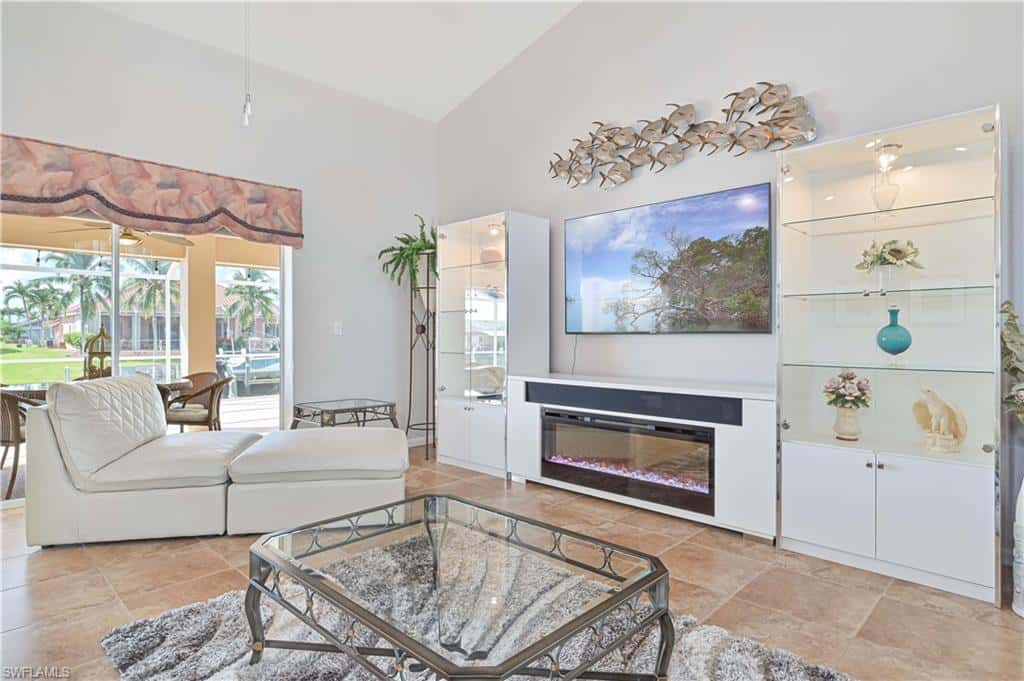 1114 21st Ter, Cape Coral, photo 17