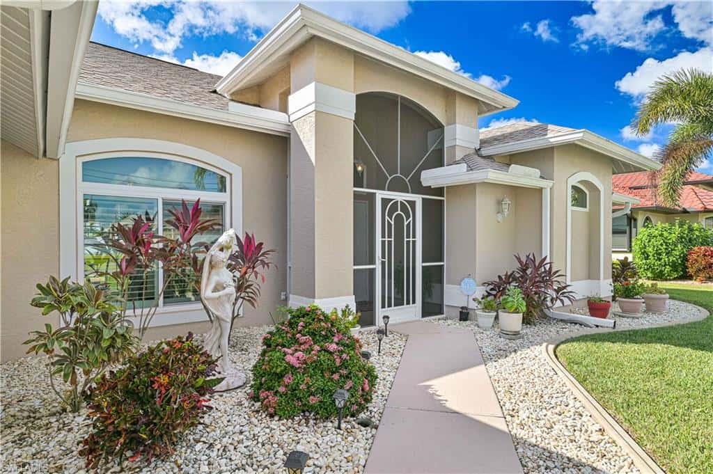 1114 21st Ter, Cape Coral, photo 9