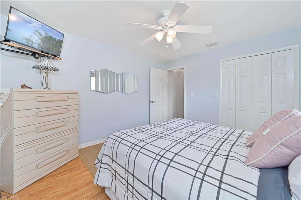 1114 21st Ter, Cape Coral, photo 35