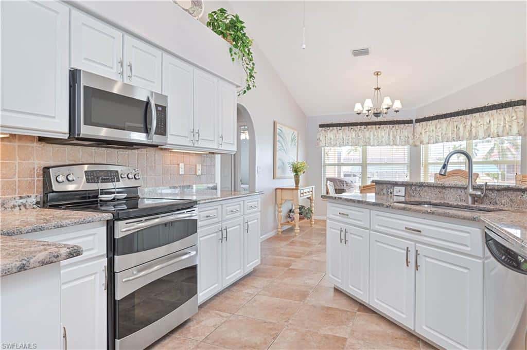 1114 21st Ter, Cape Coral, photo 25