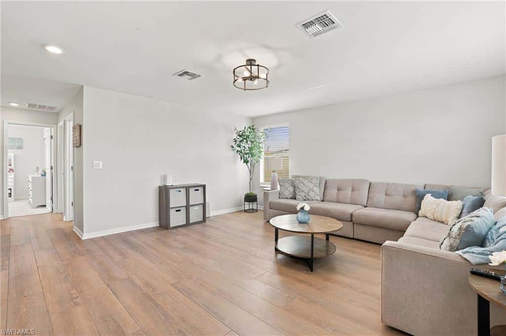 2114 Hamlin St, Naples, photo 19