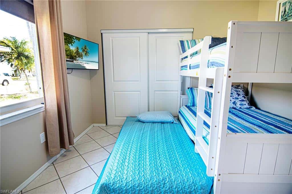 2031 Cornwallis Pkwy, Cape Coral, photo 12