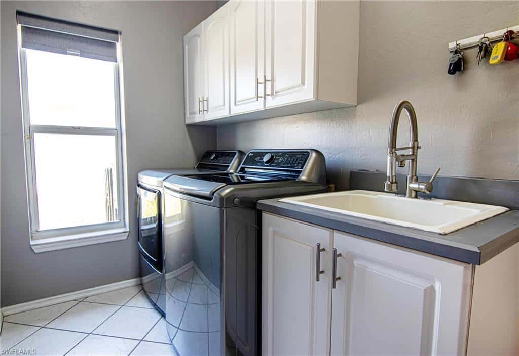 2031 Cornwallis Pkwy, Cape Coral, photo 19