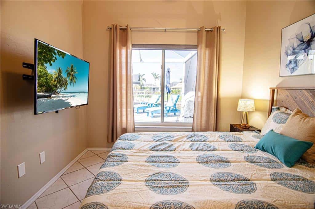 2031 Cornwallis Pkwy, Cape Coral, photo 8