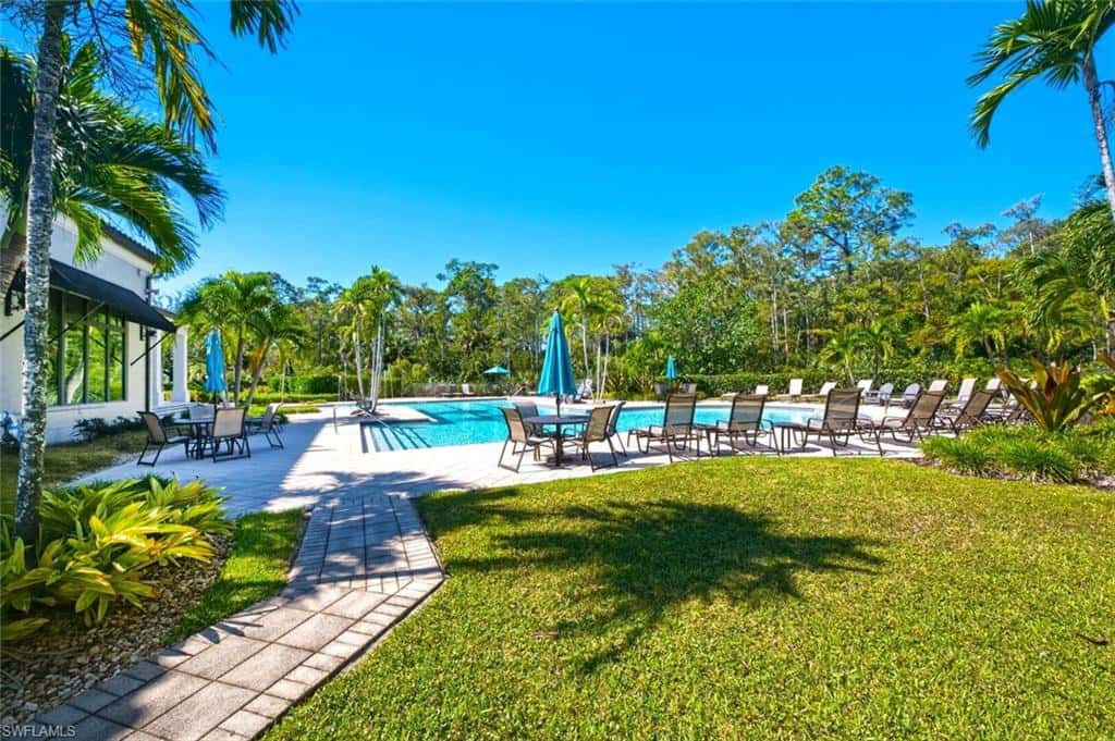 4403 Raffia Palm Cir, Naples, photo 46