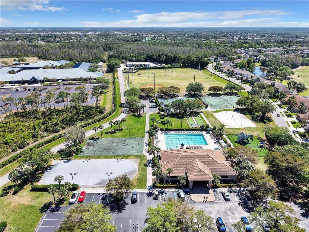 21229 Waymouth Run, Estero, photo 6