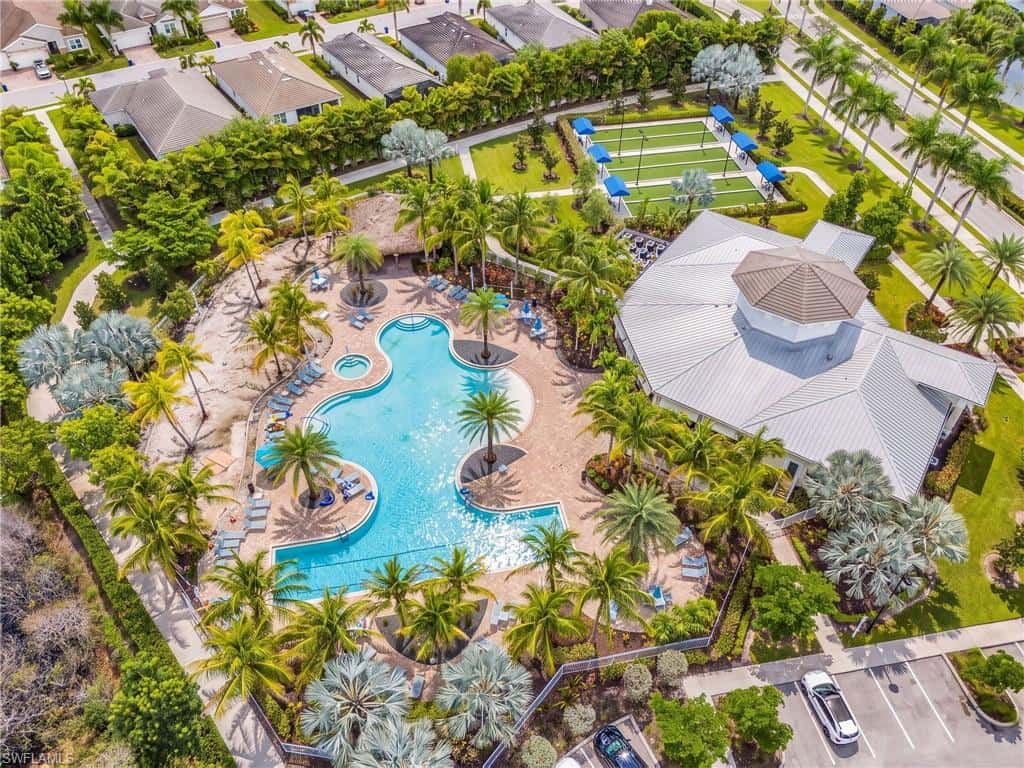 28024 Seasons Tide Ave, Bonita Springs, photo 37