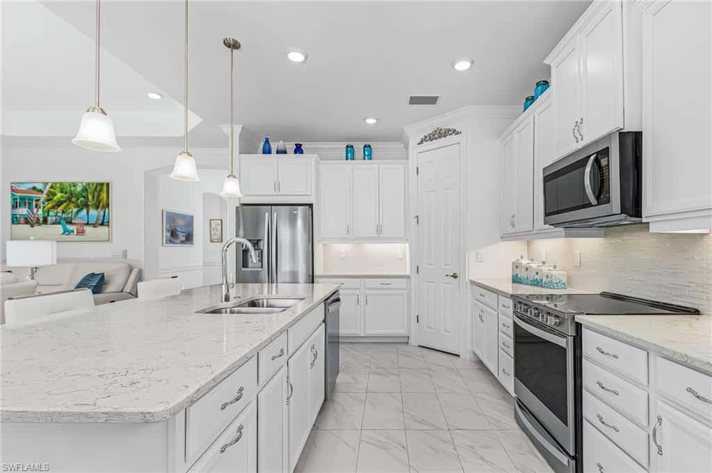 28024 Seasons Tide Ave, Bonita Springs, photo 15