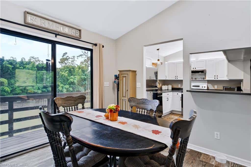 5710 Autumn Oaks Ln, Naples, photo 13
