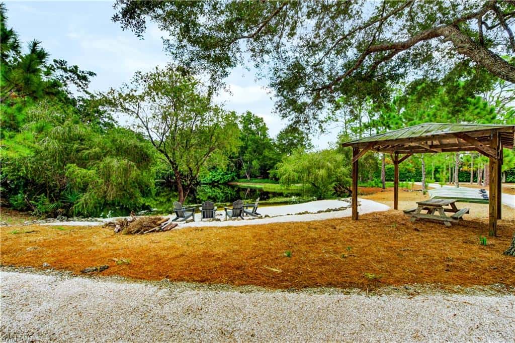 5710 Autumn Oaks Ln, Naples, photo 39