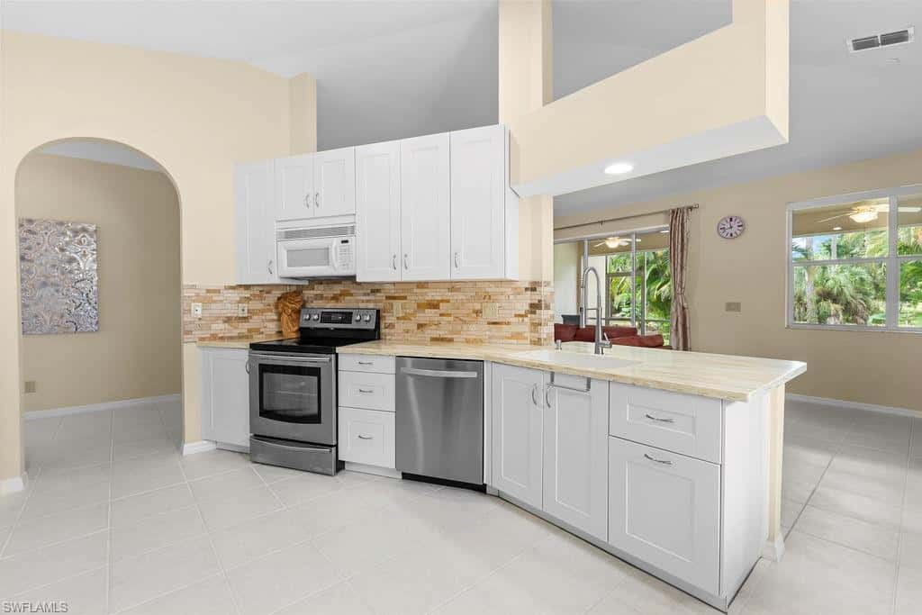 689 Crossfield Cir, Naples, photo 23