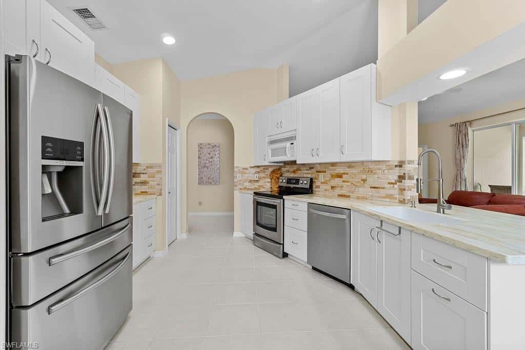 689 Crossfield Cir, Naples, photo 22