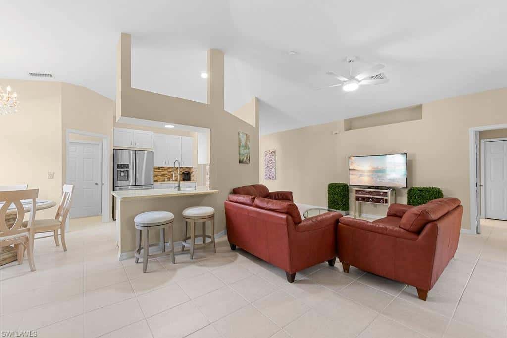 689 Crossfield Cir, Naples, photo 10