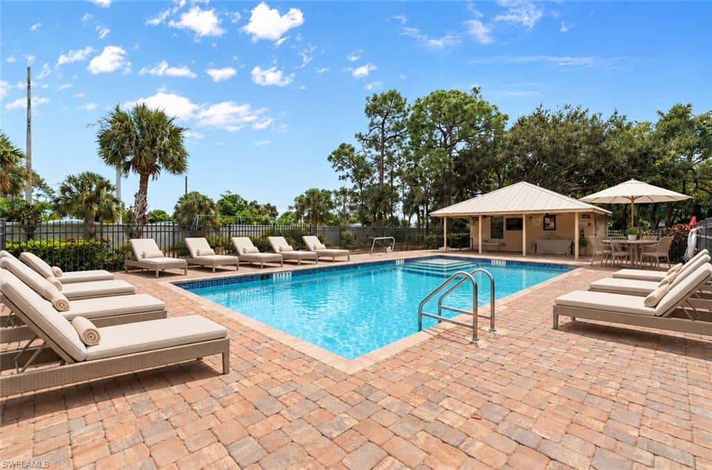 689 Crossfield Cir, Naples, photo 48