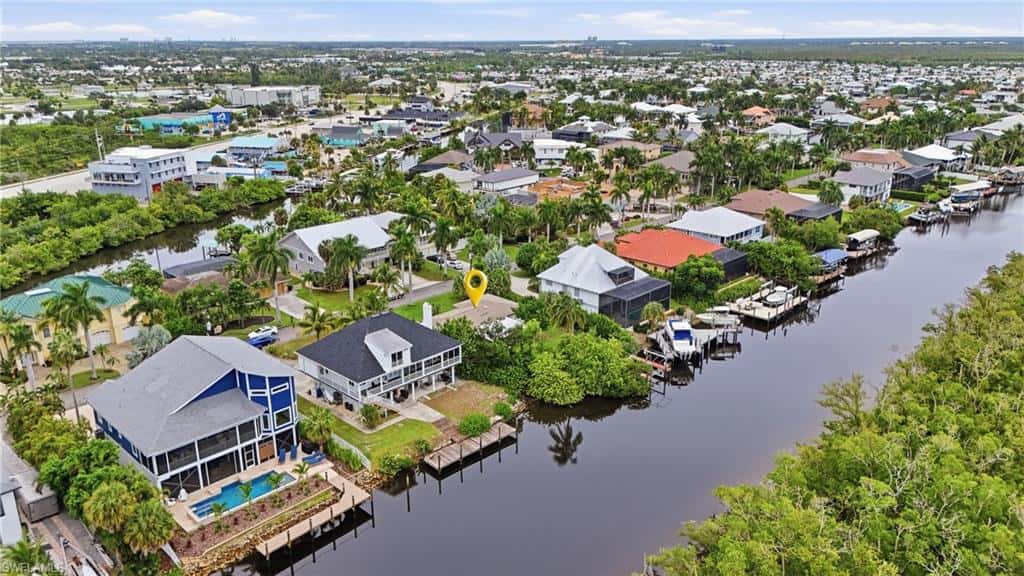 11821 Isle Of Palms Dr, Fort Myers Beach, photo 27