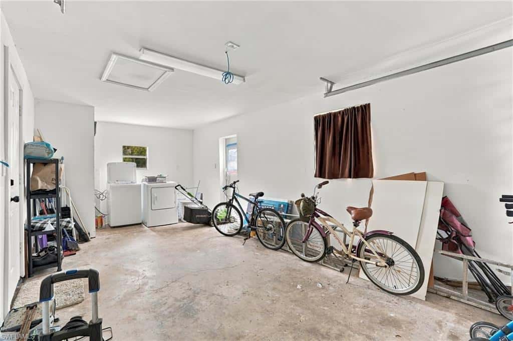 11821 Isle Of Palms Dr, Fort Myers Beach, photo 20