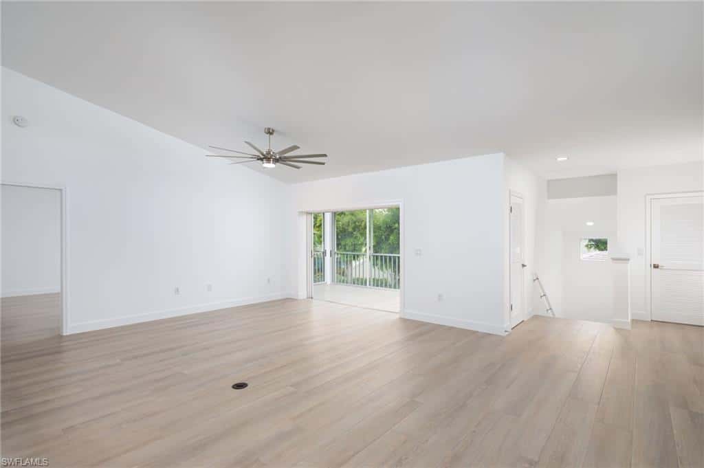 764 Willowbrook Dr #1106, Naples, photo 7