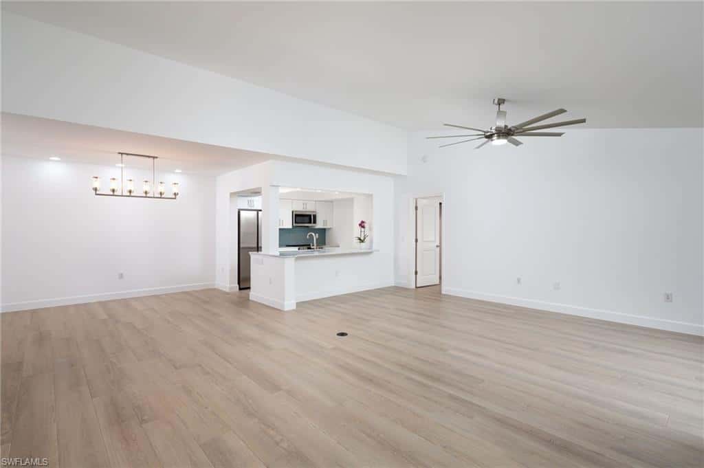 764 Willowbrook Dr #1106, Naples, photo 4