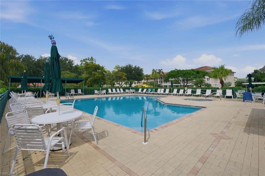 6985 Dennis Cir #204, Naples, photo 30