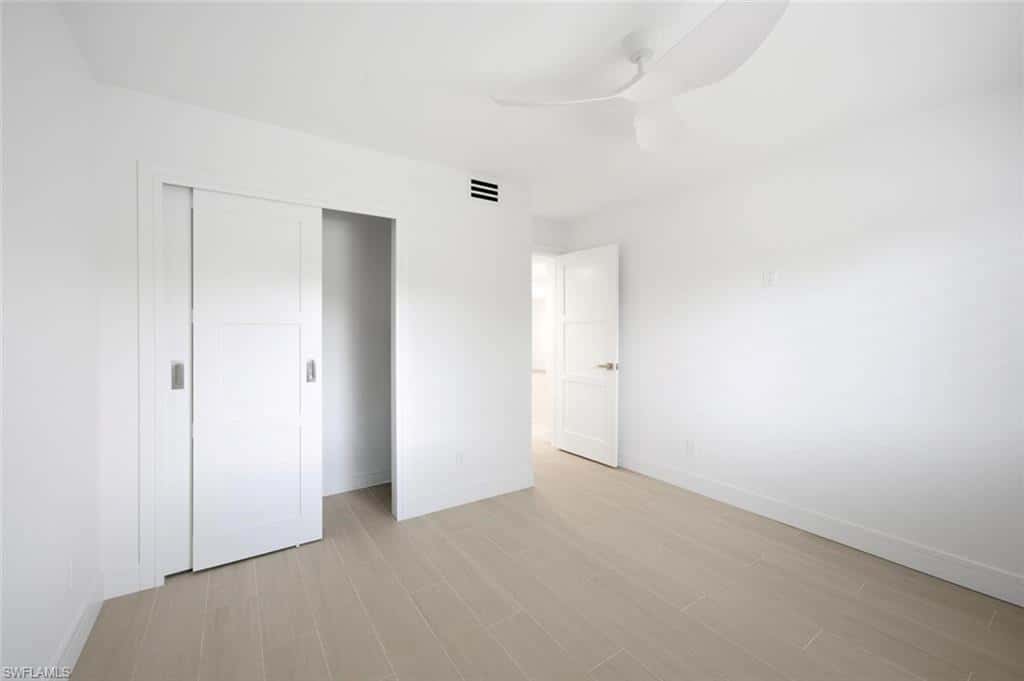 6985 Dennis Cir #204, Naples, photo 19