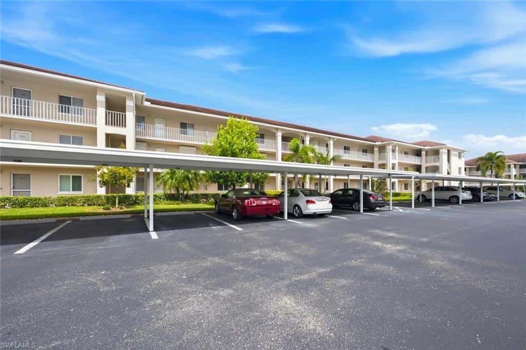 6985 Dennis Cir #204, Naples, photo 25