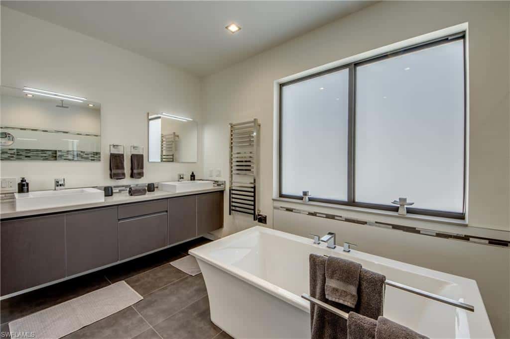2746 37th Ter, Cape Coral, photo 17