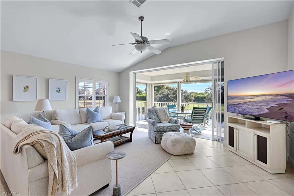 3560 Windjammer Cir #1104, Naples, photo 4