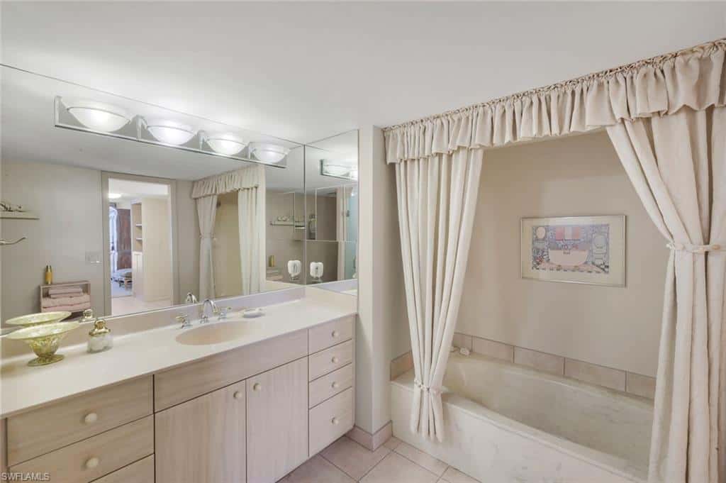 520 Collier Blvd #301, Marco Island, photo 26