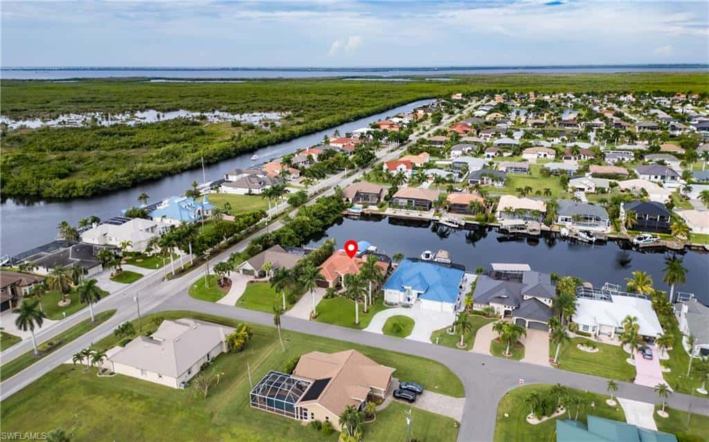 5426 24th Pl, Cape Coral, photo 39