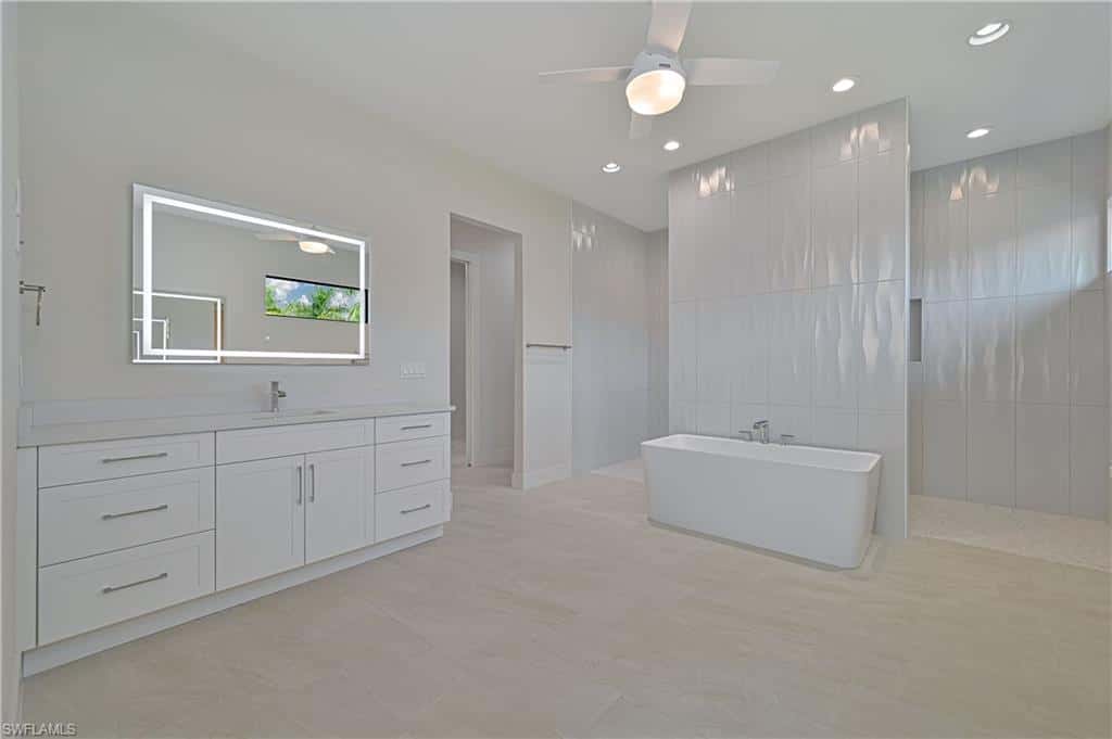 6087 Tarpon Estates Blvd, Cape Coral, photo 14