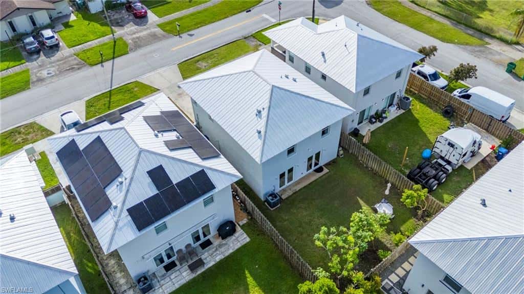 17970 105 Ave, Miami, photo 51