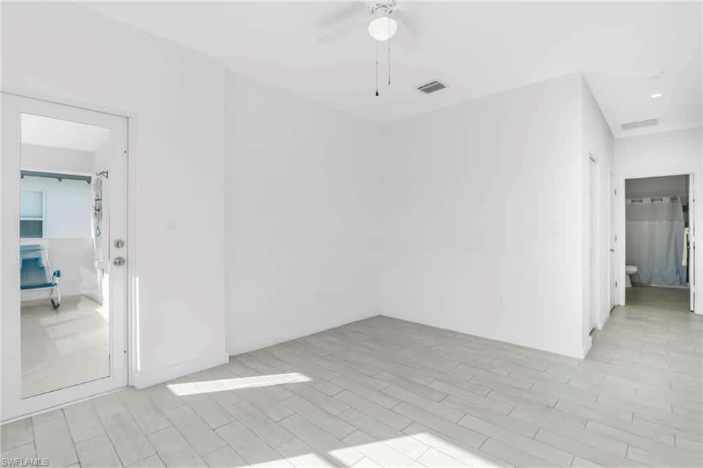 17970 105 Ave, Miami, photo 25