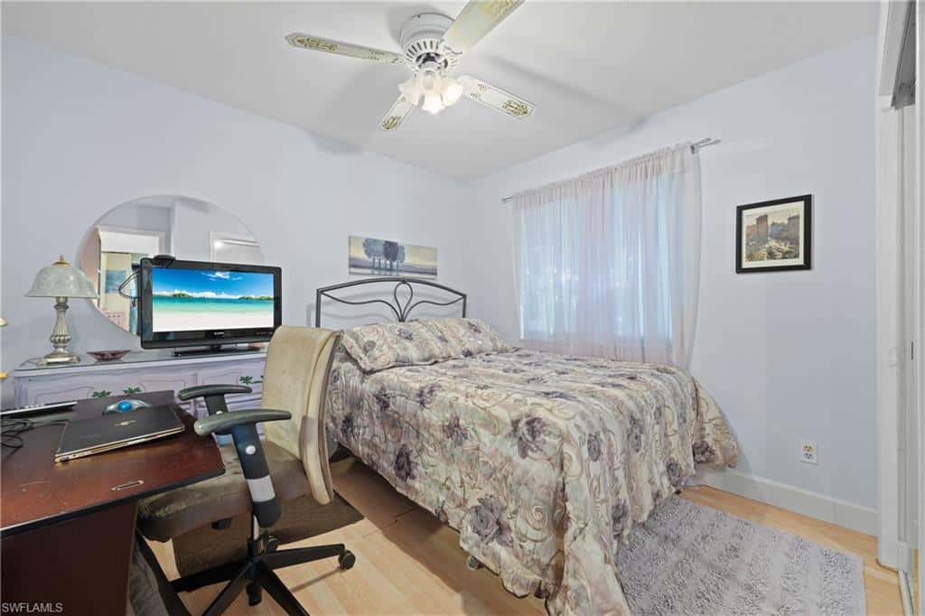 1940 Curling Ave, Naples, photo 17