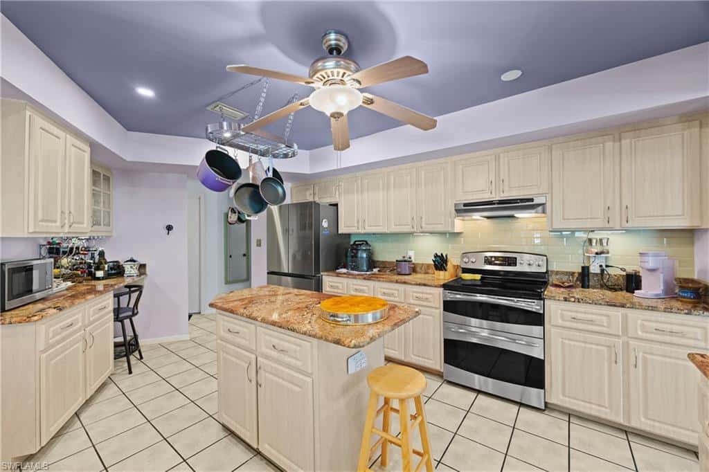 1940 Curling Ave, Naples, photo 9