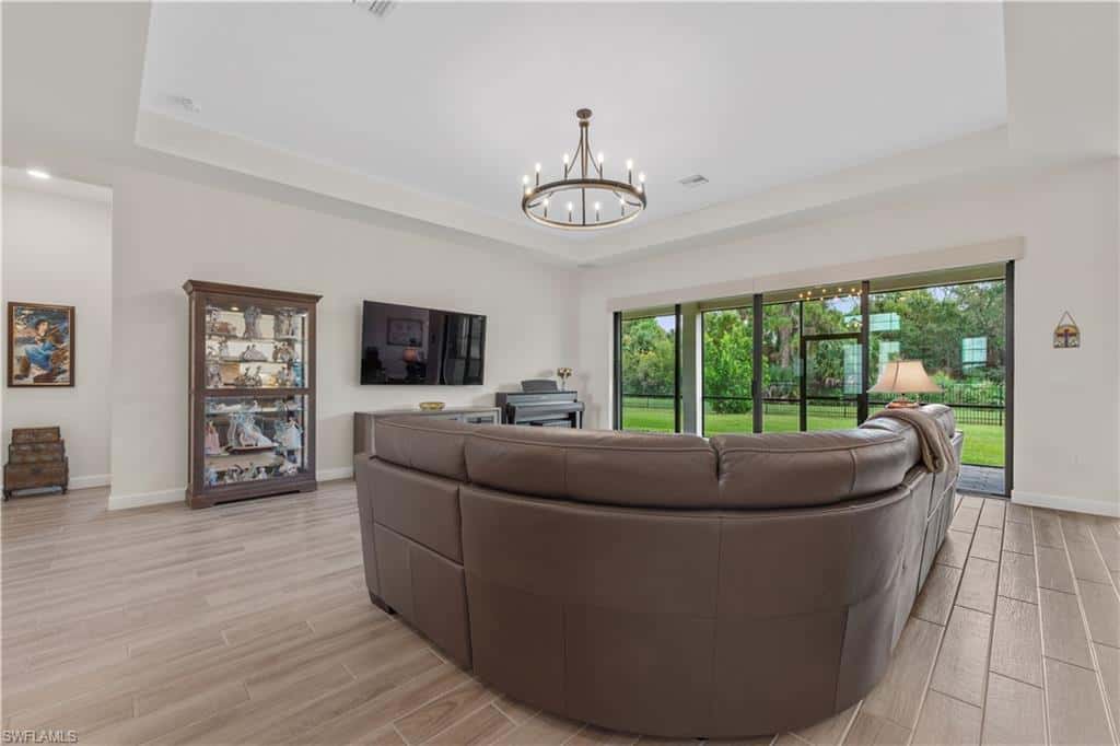 14211 Binghampton Dr, Fort Myers, photo 6