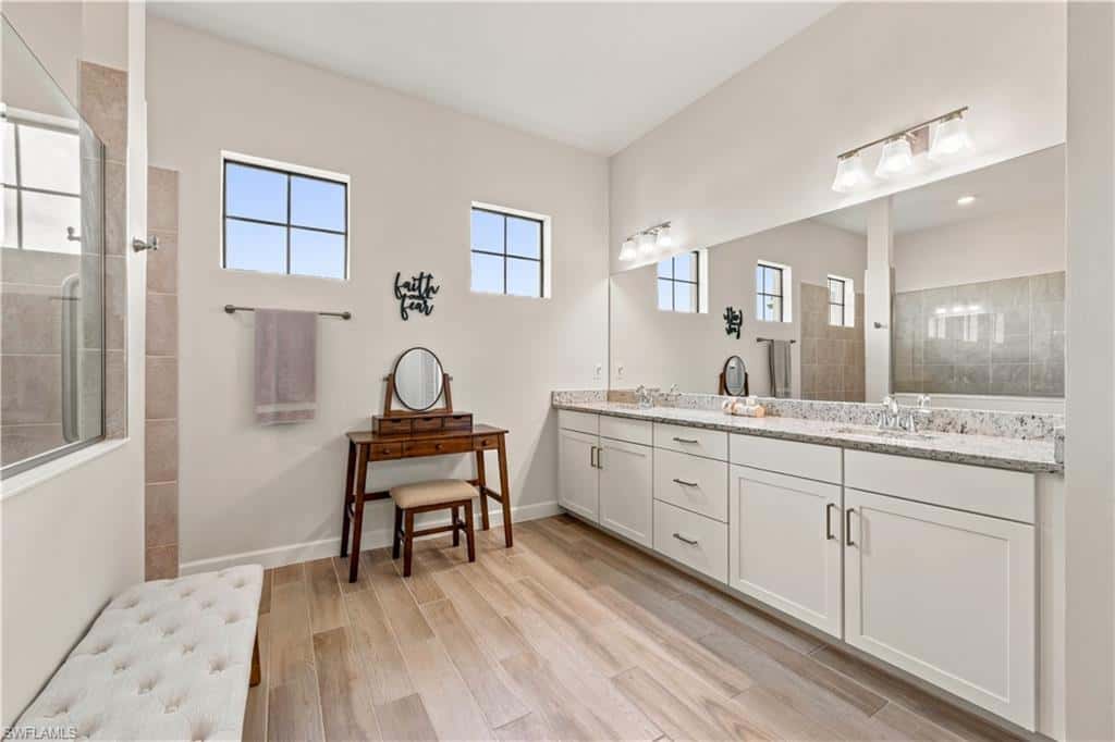 14211 Binghampton Dr, Fort Myers, photo 21