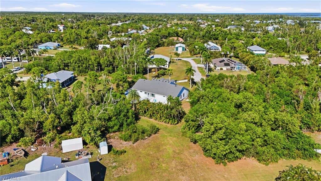 5561 Blyth Ct, Bokeelia, photo 46