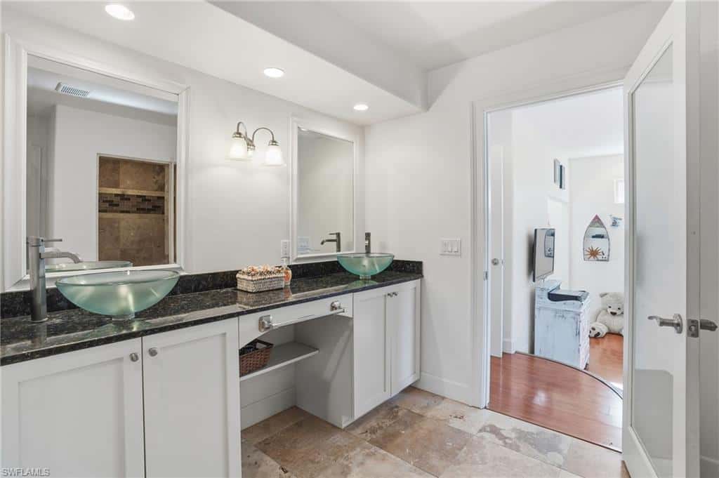 5561 Blyth Ct, Bokeelia, photo 25