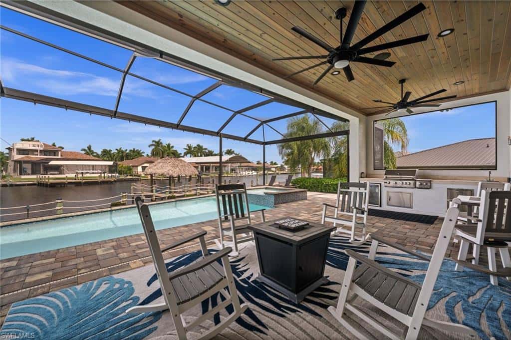 5205 Sunset Ct, Cape Coral, photo 35