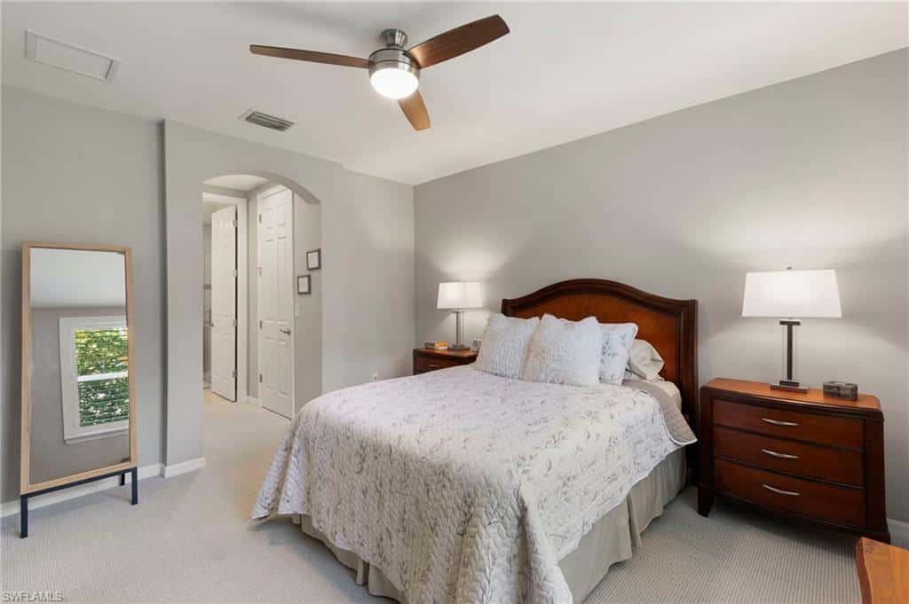 14731 Edgewater Cir, Naples, photo 46