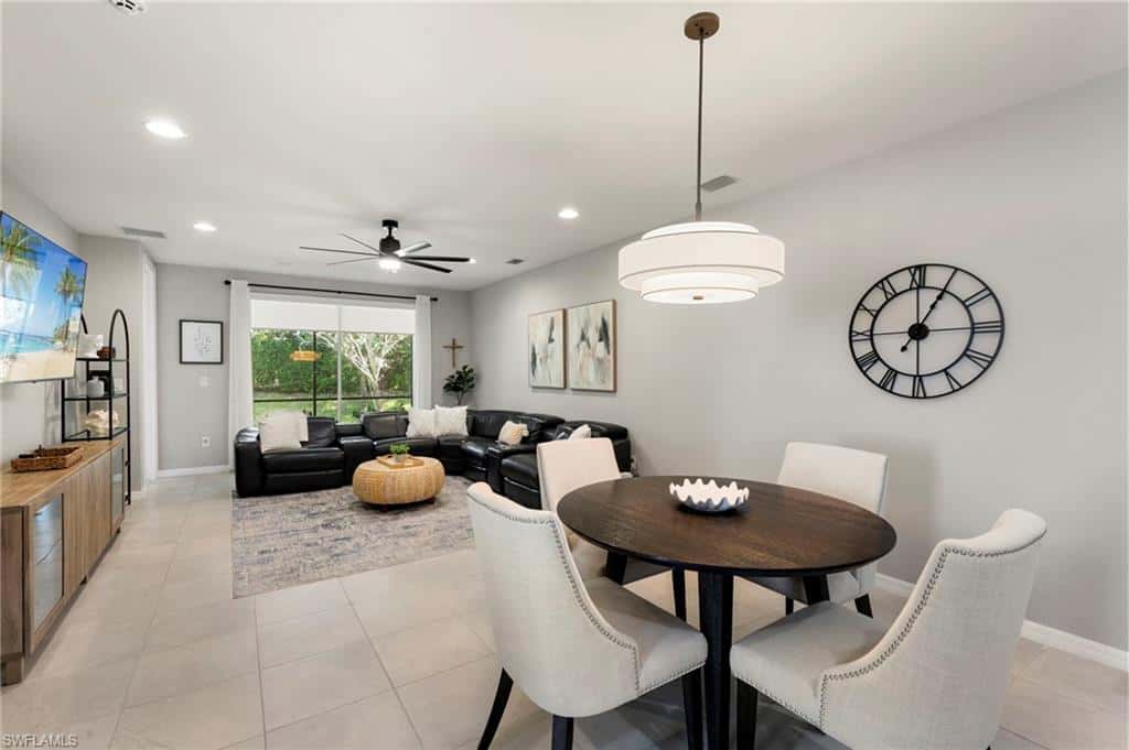 14731 Edgewater Cir, Naples, photo 9