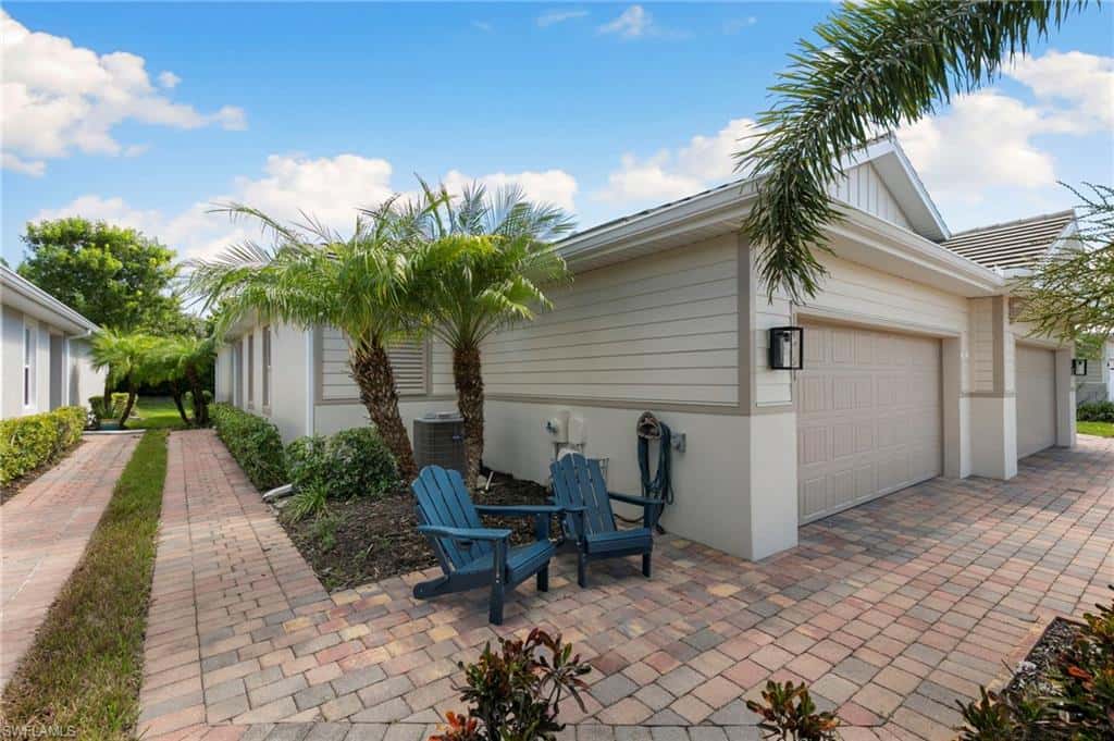 14731 Edgewater Cir, Naples, photo 39