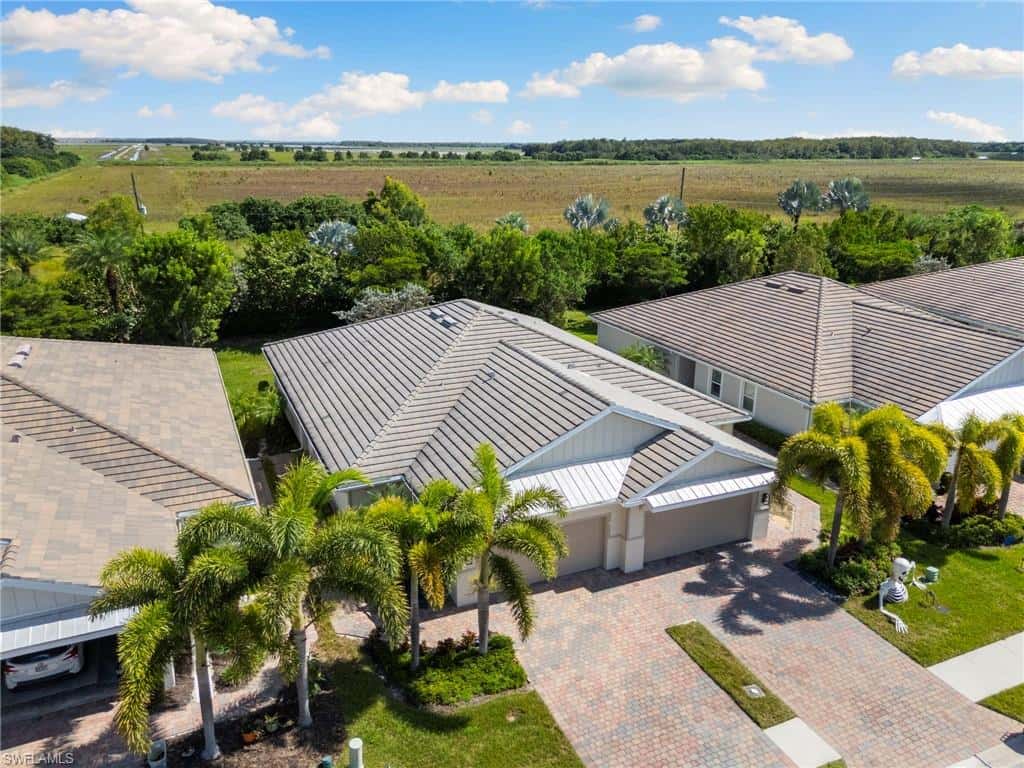 14731 Edgewater Cir, Naples, photo 25
